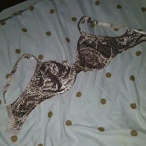 VS Unlined Bra